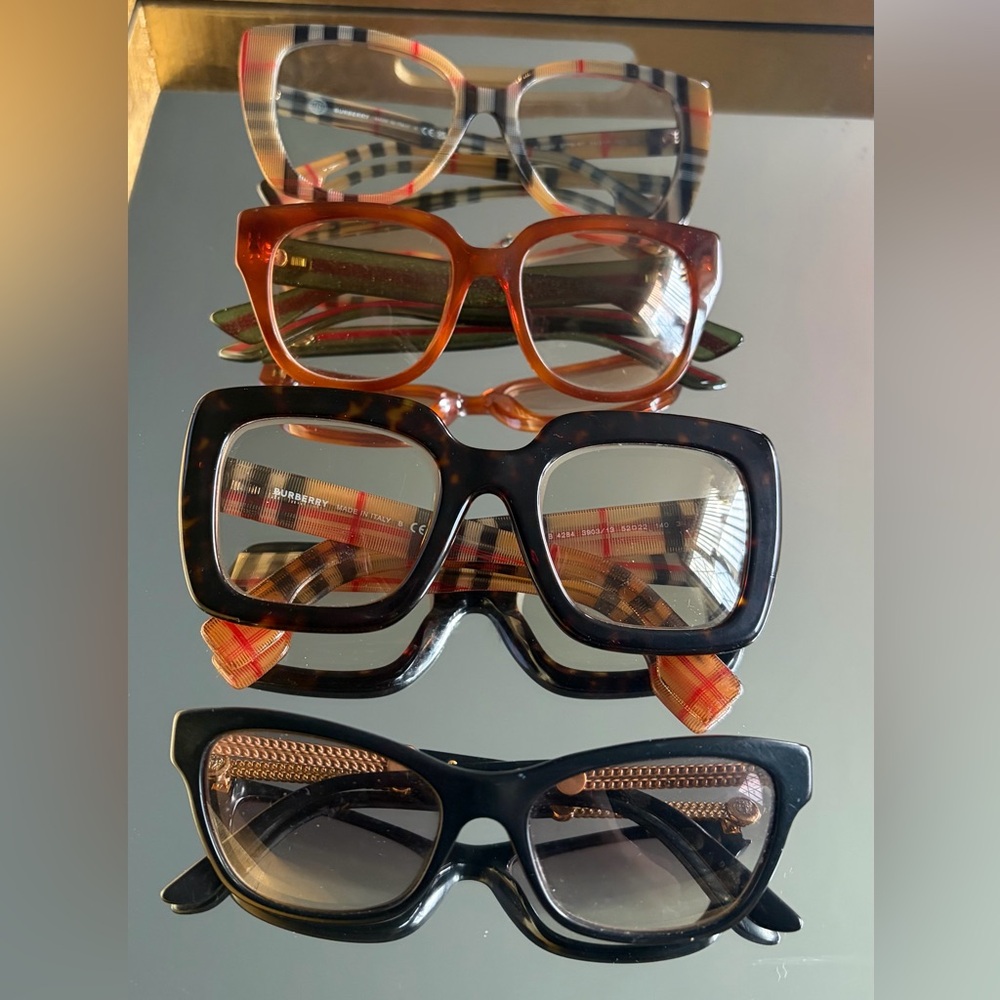 AUTHENTIC DESIGNER (4 pair) 🤓 BUNDLE‼️‼️‼️